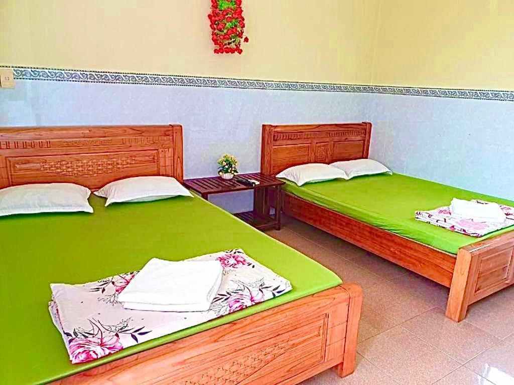 Thuy Hang Motel Лонгхай Экстерьер фото